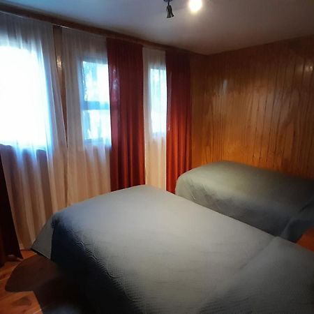 Cafe & Hostal Acurruka Curacautín Eksteriør bilde