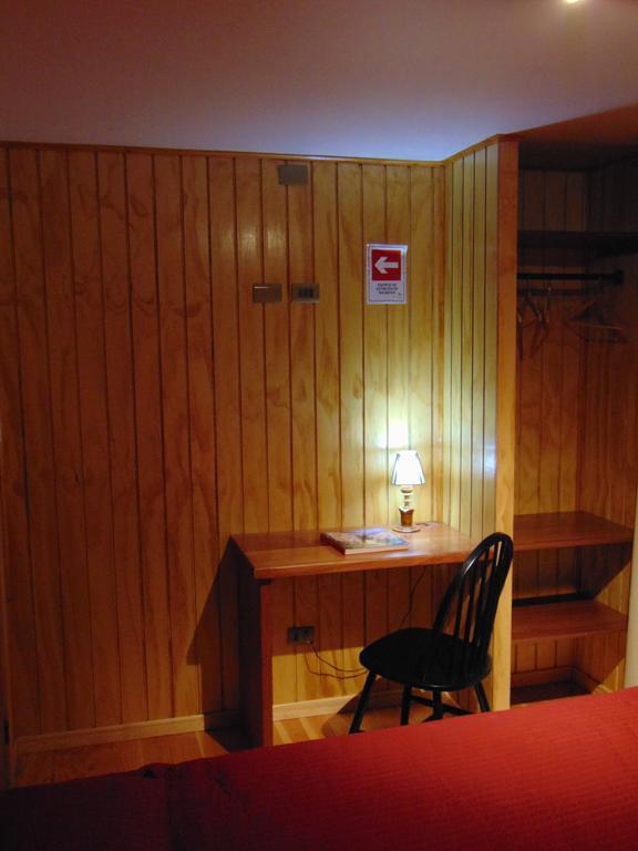 Cafe & Hostal Acurruka Curacautín Eksteriør bilde