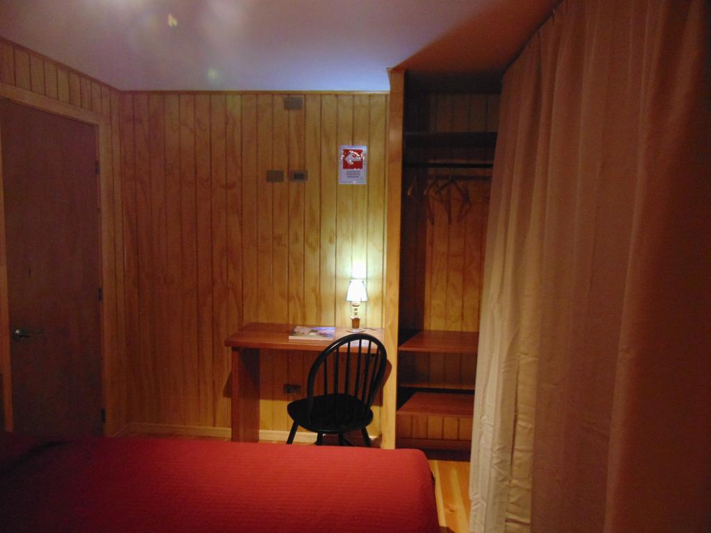 Cafe & Hostal Acurruka Curacautín Eksteriør bilde